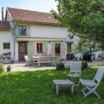Maison 8 pièces  à acheter à Jussy