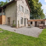Maison 6 pièces  à louer à Vandœuvres