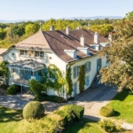 Maison 17 pièces  à acheter à Vandœuvres